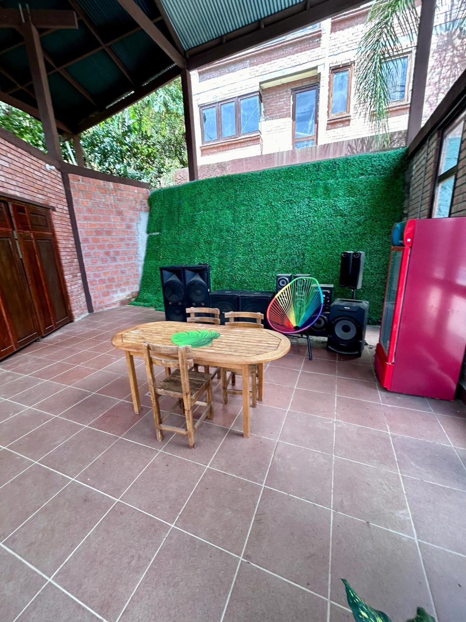 Villa Camila Hostel Coroico Bagian luar foto